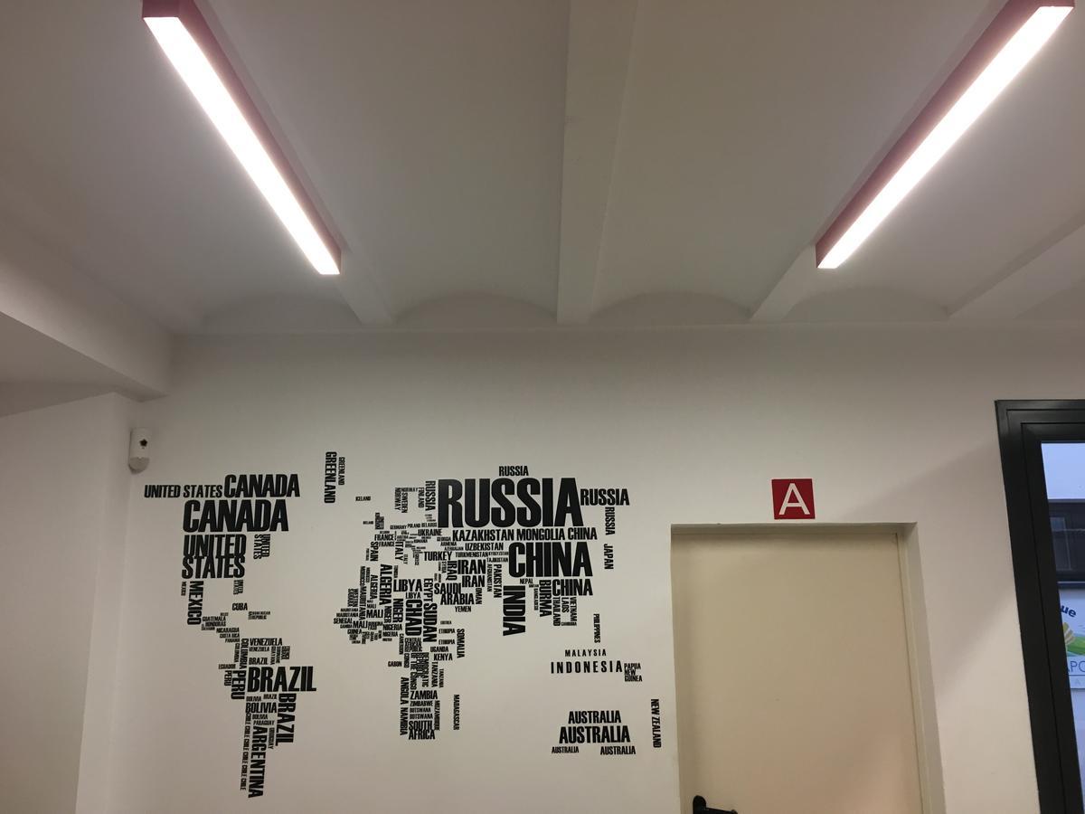 洛格罗尼奥 圣地亚哥阿波斯托尔旅馆旅舍 外观 照片