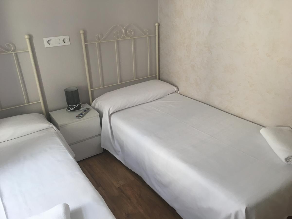 洛格罗尼奥 圣地亚哥阿波斯托尔旅馆旅舍 外观 照片